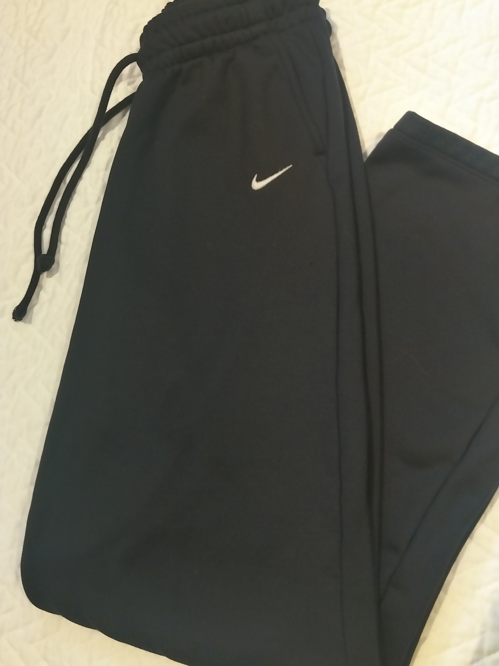 Nike Kids Black Jogger Sweatpants with Drawstring